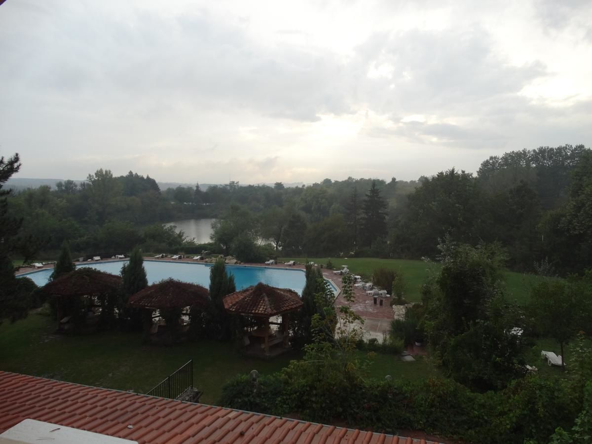 Курортные отели Hotel Grivitsa Плевен