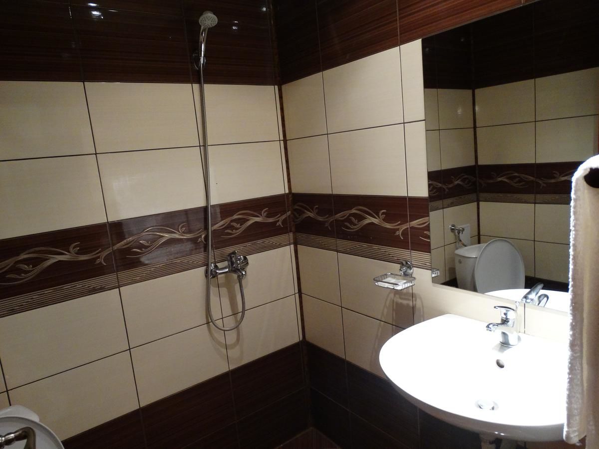 Курортные отели Hotel Grivitsa Плевен-8